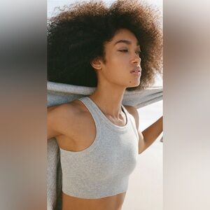 ALO seamless delight high neck bra in grey